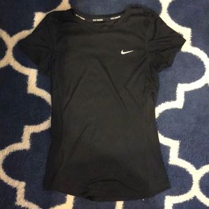 Black Dry Fit Nike Shirt size: XS